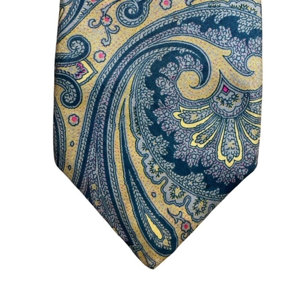 Kings Lynn Mens Silk Tie Teal Yellow Pink Paisley Pattern RN 29743 Accessory